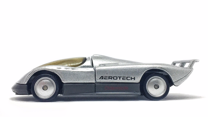 Illustration for article titled Matchbox Oldsmobile Aerotech Wheelswap